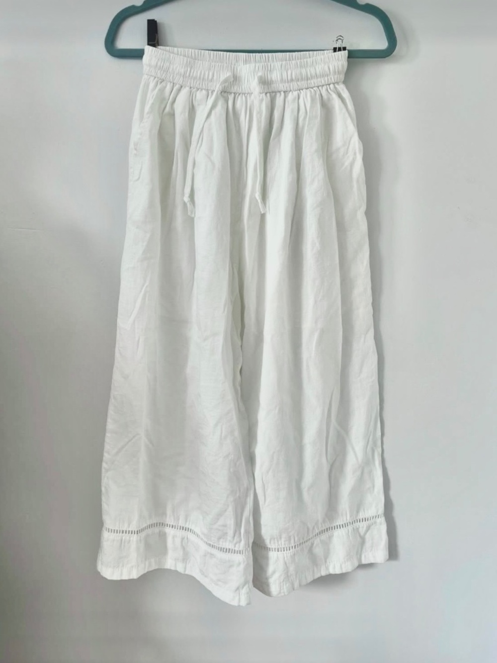 White “linen” pants (100% cotton) cropped length